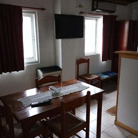 Apartamento Felipe 1 Tandil Exterior foto